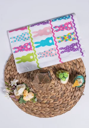White with Happy Bunnies Print Cotton Table Napkin, 24 * 15 Inches, Set of 4